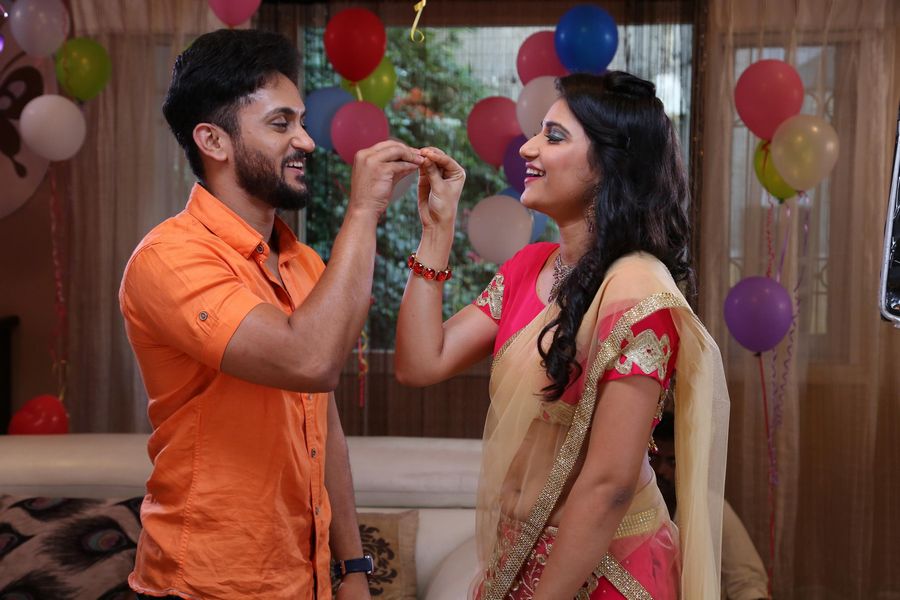 Manasainodu Movie New Stills 