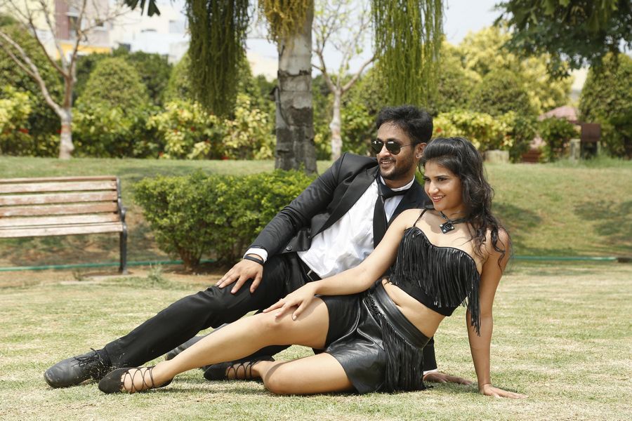 Manasainodu Movie New Stills 