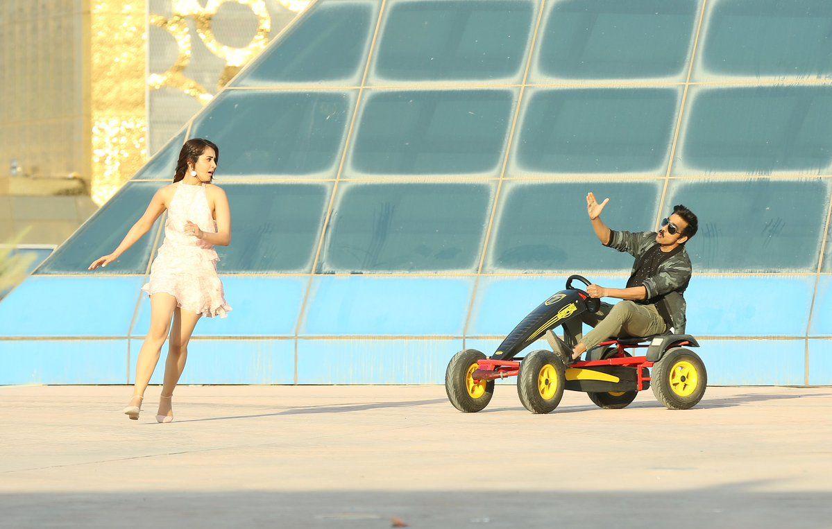 Mass Maharaj RaviTeja's Touch Chesi Choodu Movie Latest Stills