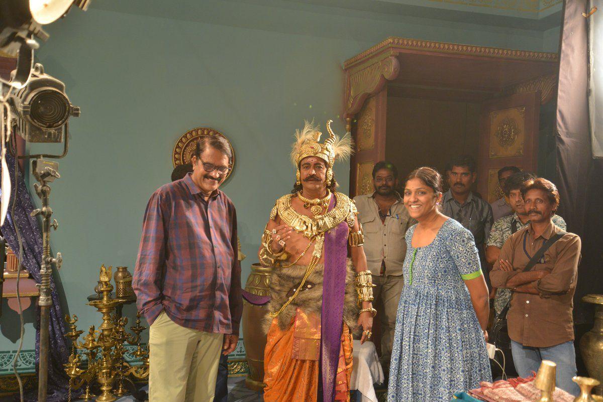 Mayabazzar Movie Making Working Stills from Mahanati