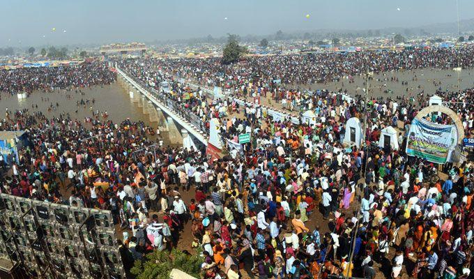 Medaram Sammakka Sarakka Jatara Highlights 2018 Photos