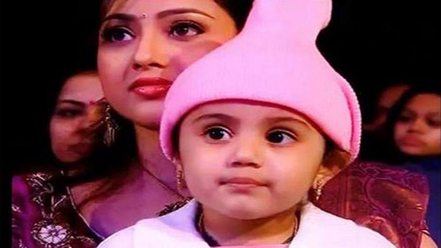 Meena's Daughter Nainika Cute & Adorable Photos Collection