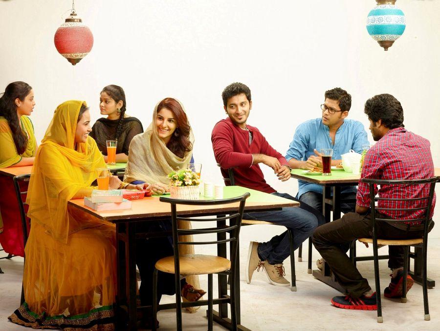 Meendum Oru Kadhal Kadhai Movie Latest Stills