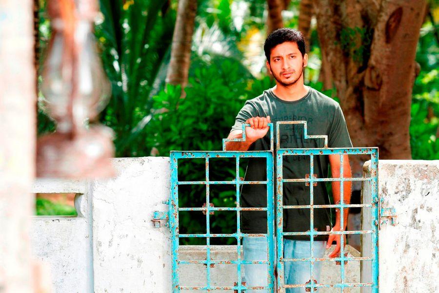 Meendum Oru Kadhal Kadhai Movie Latest Stills