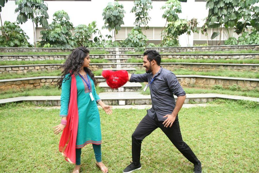 Meesaya Murukku Movie Latest Stills