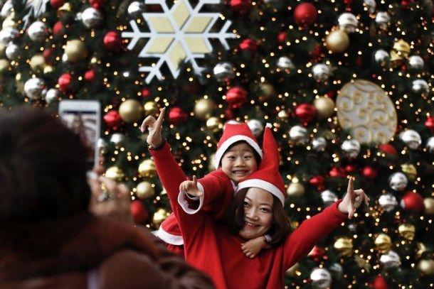 Merry Christmas 2017: Here’s how the world is celebrating X-mas!