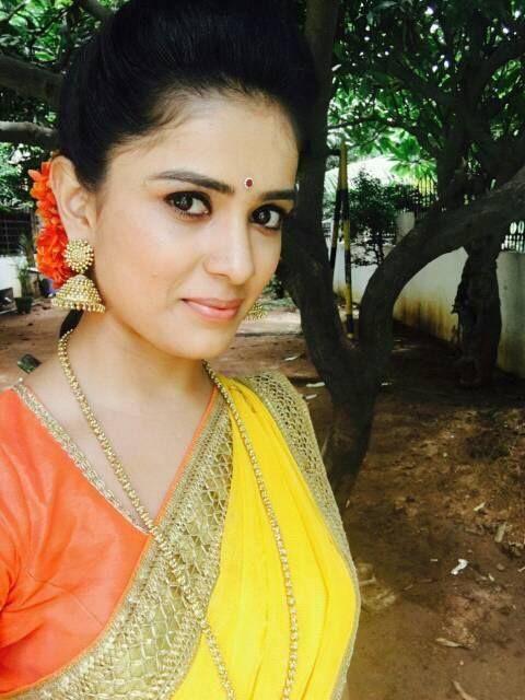 Mudda Mandaram Serial Actress Tanuja Unseen Photos