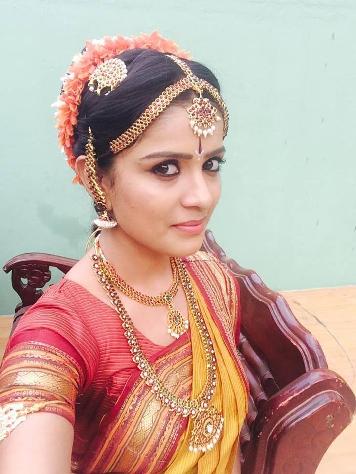 Mudda Mandaram Serial Actress Tanuja Unseen Photos