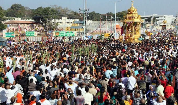 Mukkoti Ekadasi Tirupati Temple Witnesses Heavy Rush Of VVIPs