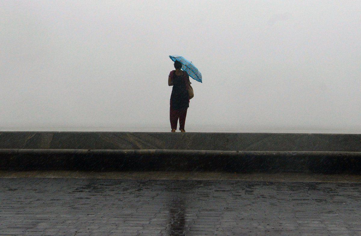 Mumbai Deluge - Here's what's happening in the city