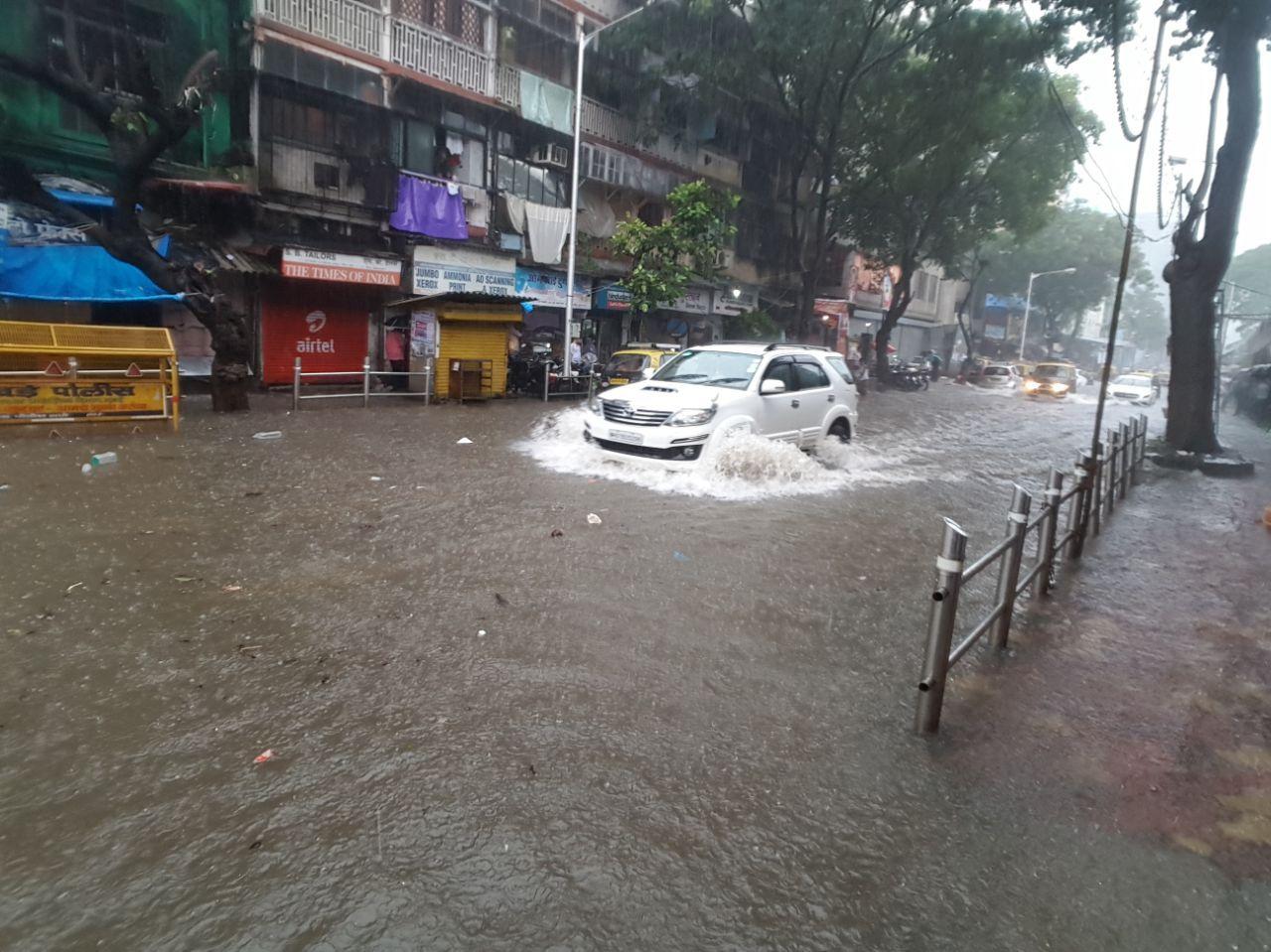 Mumbai Deluge - Here's what's happening in the city