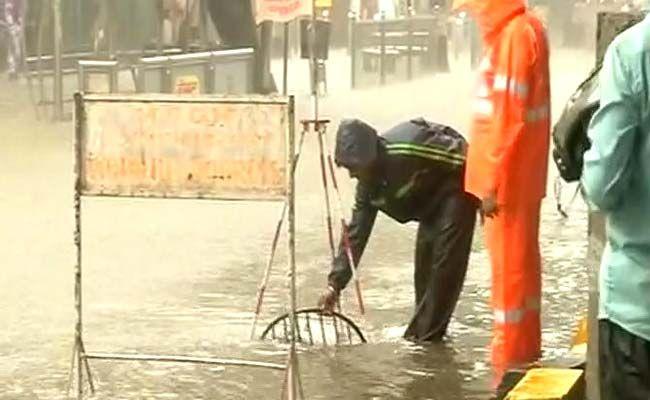 Mumbai Deluge - Here's what's happening in the city