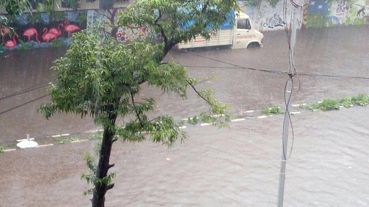 Mumbai Deluge - Here's what's happening in the city