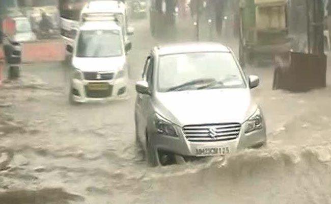 Mumbai Deluge - Here's what's happening in the city