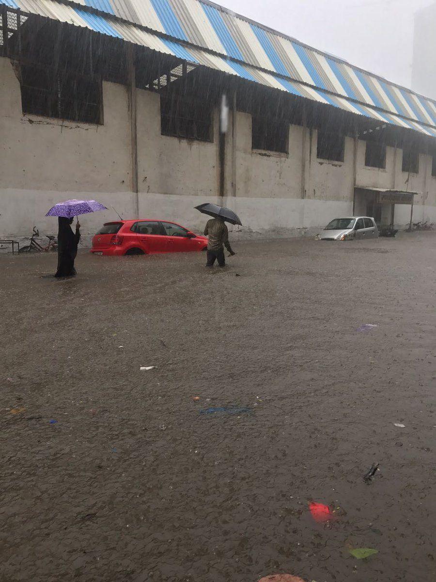 Mumbai Deluge - Here's what's happening in the city