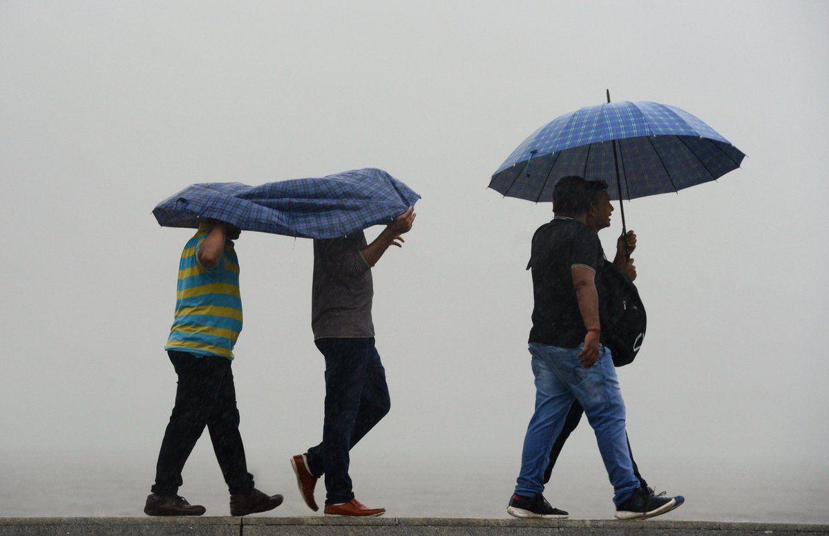 Mumbai Deluge - Here's what's happening in the city