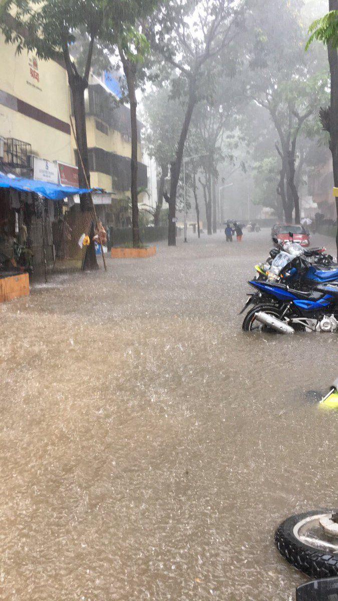 Mumbai Deluge - Here's what's happening in the city