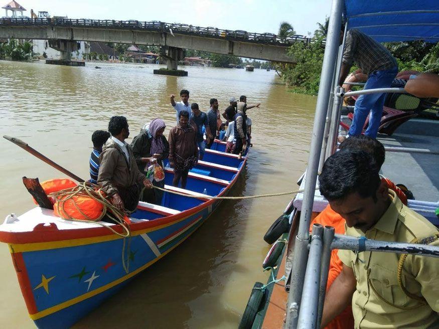 NDRF arrives to fasten Rescue Operations in Kerala