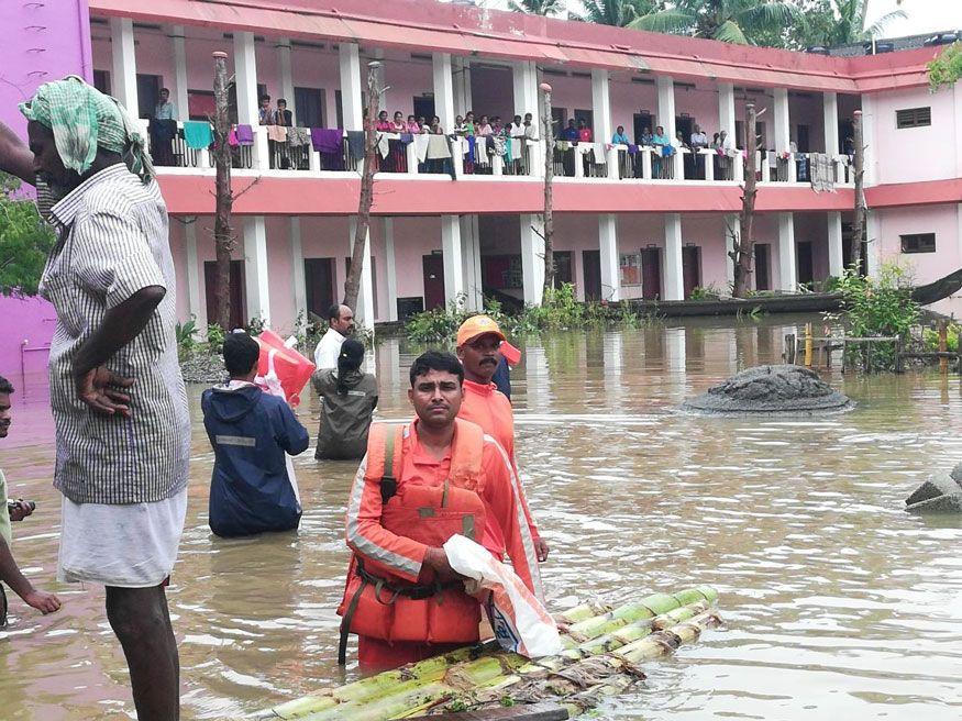 NDRF arrives to fasten Rescue Operations in Kerala