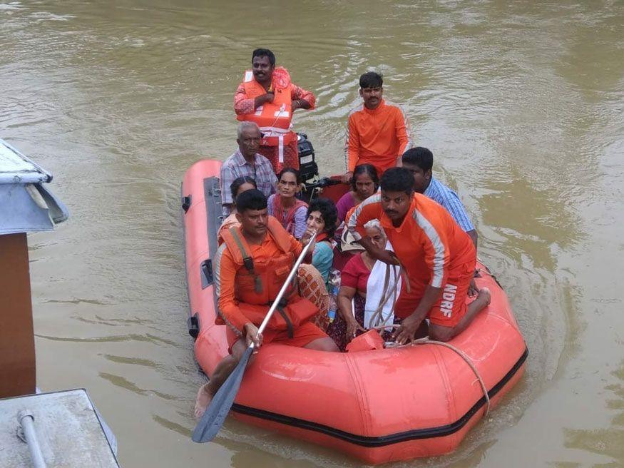 NDRF arrives to fasten Rescue Operations in Kerala