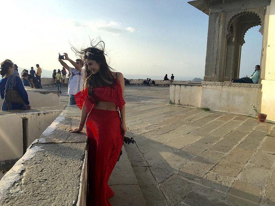 Naagin Actress Mouni Roy Photos goes viral ON Internet