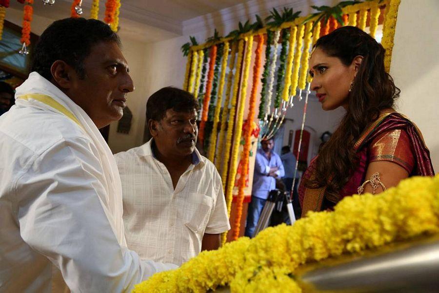 Nakshatram Telugu Movie Working Stills