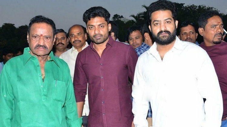 Nandamuri Family at NTR Ghat Exclusive Photos