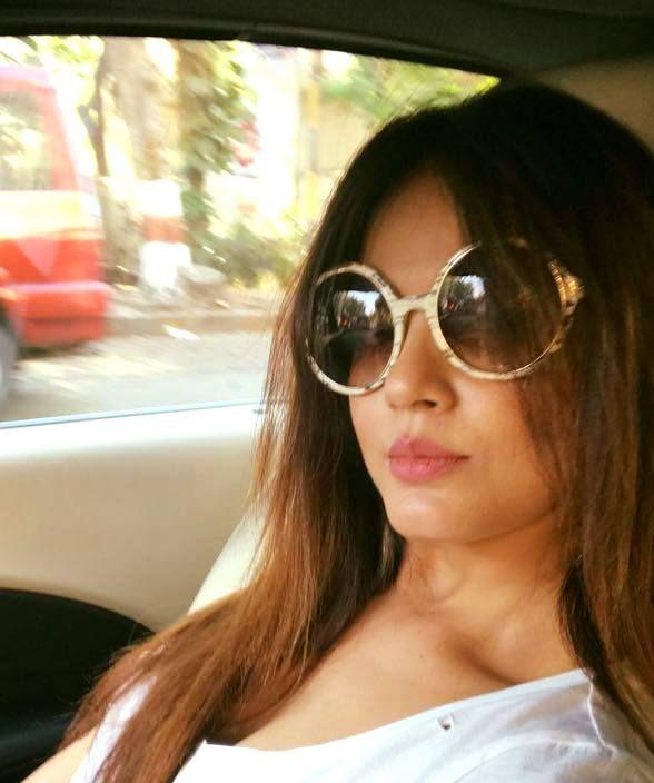 B'day Special: Neetu Chandra Rare & Unseen Personal Real Life Photos