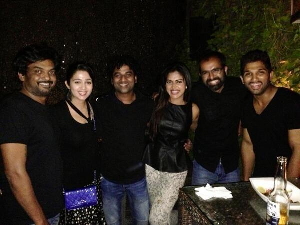 New Year's Special : See How Our Tamil Celebs Party Unseen Photos