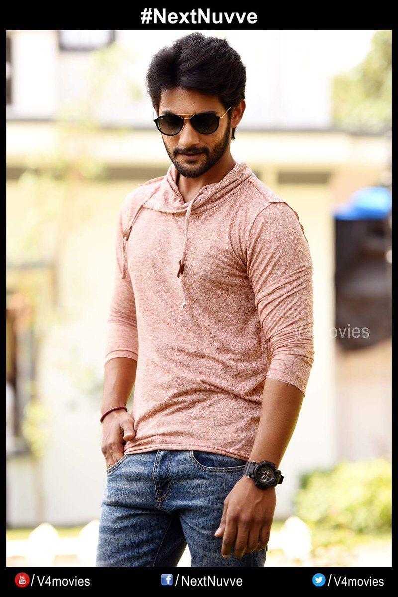 Next Nuvve Movie Latest Working Stills