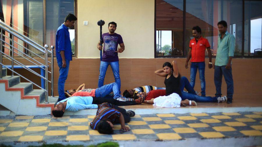 Nuvvu Evaro Nenu Evaro Stills And Wallpapers
