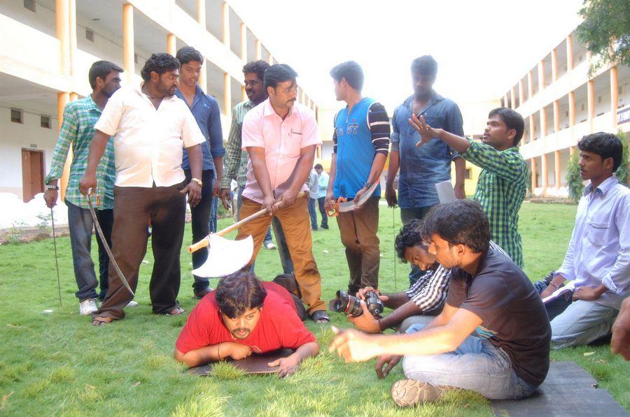 Nuvvu Evaro Nenu Evaro Stills And Wallpapers