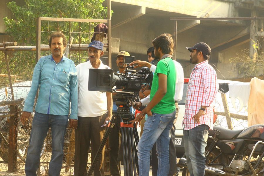 Nuvvu Nenu Osey Orey Movie Working Stills