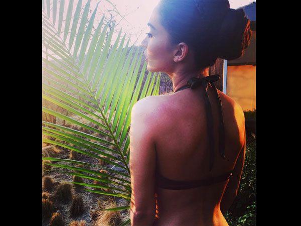 OMG! Amy Jackson's Private Photos Post On Instagram Goes Viral