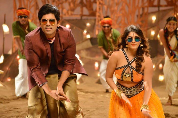 Okka Kshanam Movie Song Making Stills