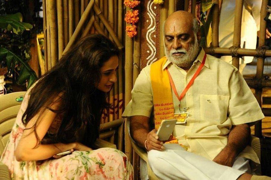 Om Namo Venkatesaya Movie Working Stills & Posters