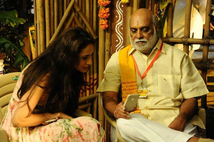 Om Namo Venkatesaya Movie Working Stills