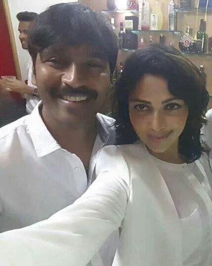 Once More Sensational Photos Leaked by Suchitra Karthik