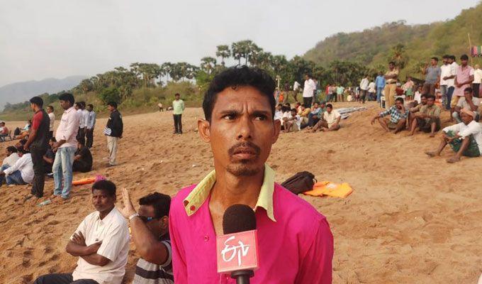 PHOTOS: 40 feared drowned as boat capsizes in river Godavari