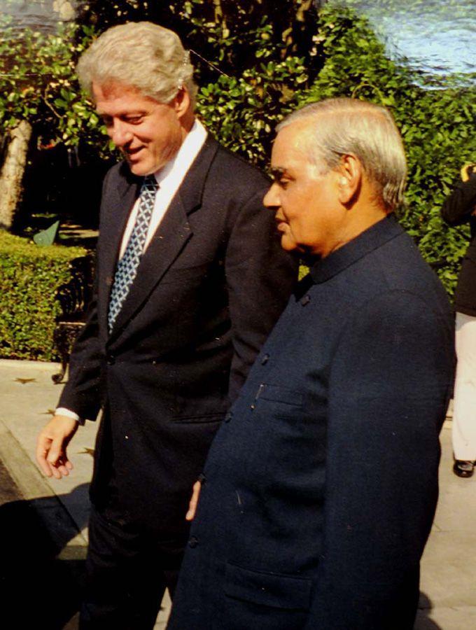 PHOTOS: Ex-PM Atal Bihari Vajpayee With World Famous Personalities