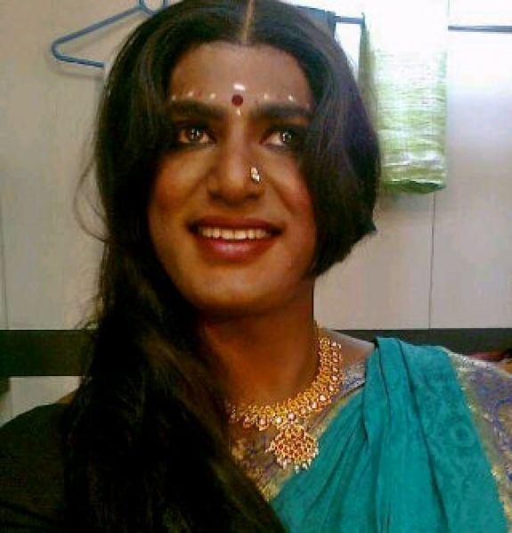 PHOTOS: INDIAN ACTORS DRESSED in LADY GETUP