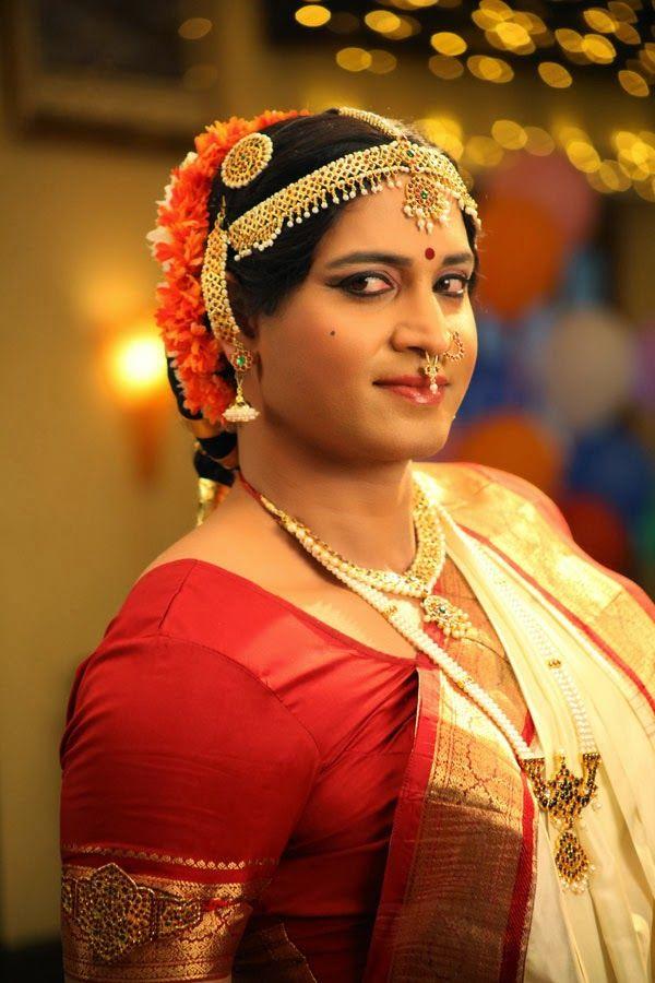 PHOTOS: INDIAN ACTORS DRESSED in LADY GETUP