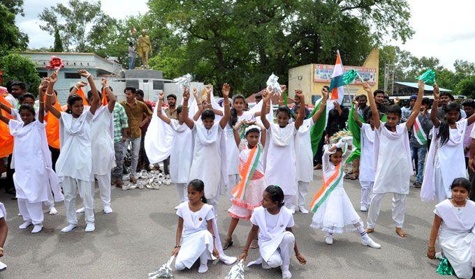 PHOTOS: India Gears Up to Celebrate 72nd Independence Day