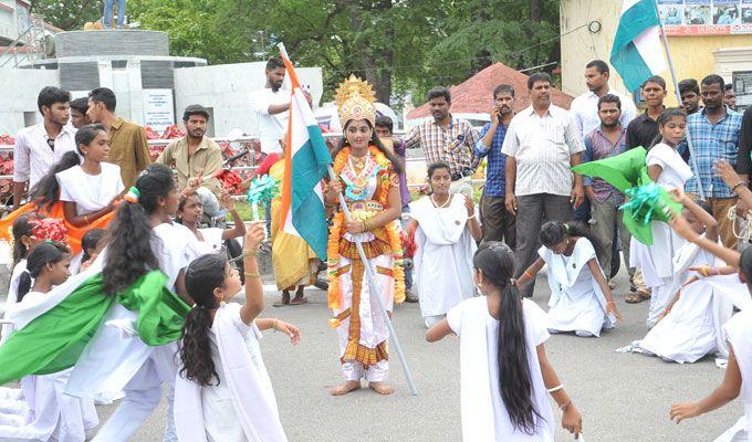 PHOTOS: India Gears Up to Celebrate 72nd Independence Day