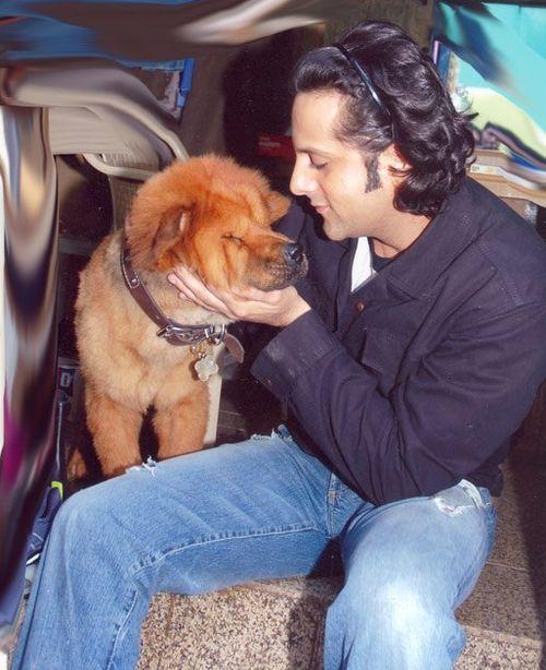 PHOTOS: Indian Celebrities With Their Super Adorable Pets