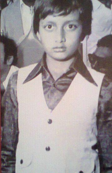 PHOTOS: Indian Celebs Looked In Their School Days