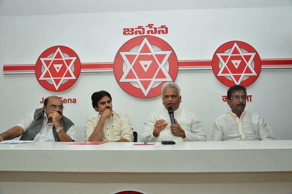 PHOTOS: JanaSena Party Chief Pawan Kalyan interaction with Fishermen