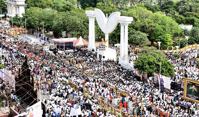 PHOTOS: Jayalalithaa On Her First Death Anniversary