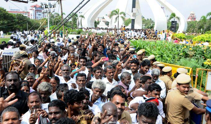 PHOTOS: Jayalalithaa On Her First Death Anniversary