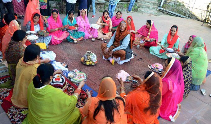 PHOTOS: Karva Chauth 2017 Celebration Pictures